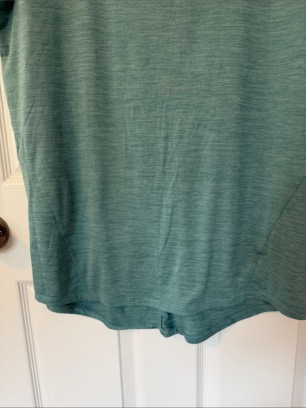 GAIAM Teal Sleeveless Athletic Tank with Keyhole Back - Picture 4 of 4